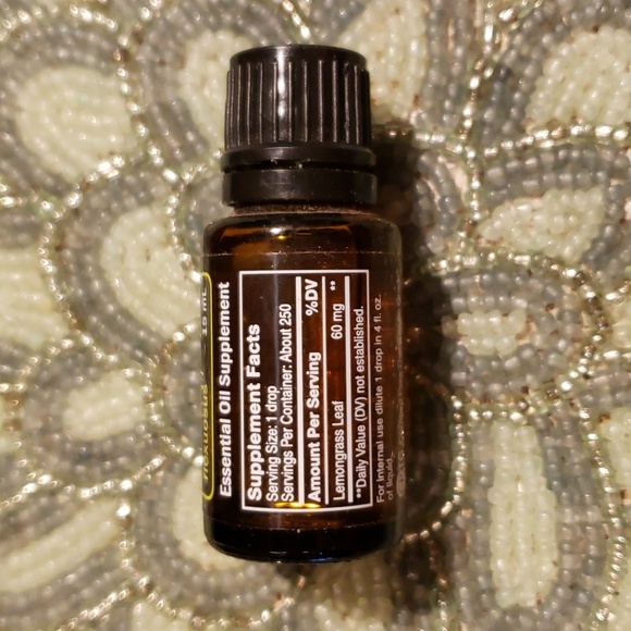 LemonGrass Essential Oil by Do TERRA - Full 15mL Bottle - Picture 4 of 5